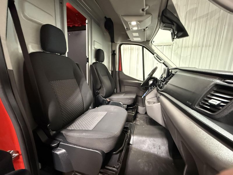 Used 2021 Ford Transit Cargo Van Image 10