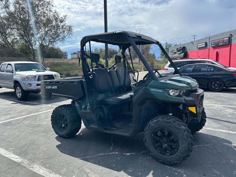 Used 2023 Can-Am DEFENDER DPS HD7 Image 10