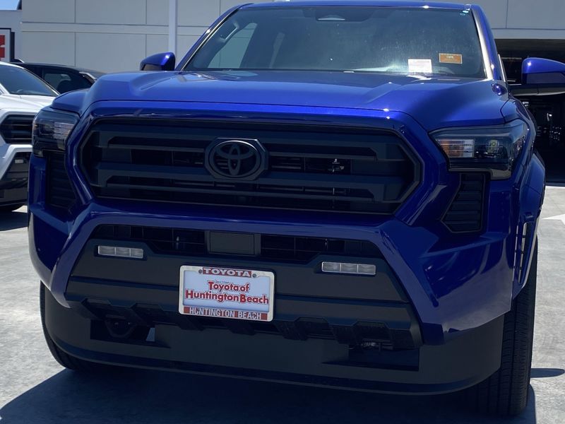 New 2025 Toyota Tacoma SR5Image 7