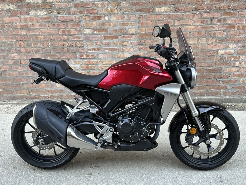 2019 Honda CB300R  Image 1