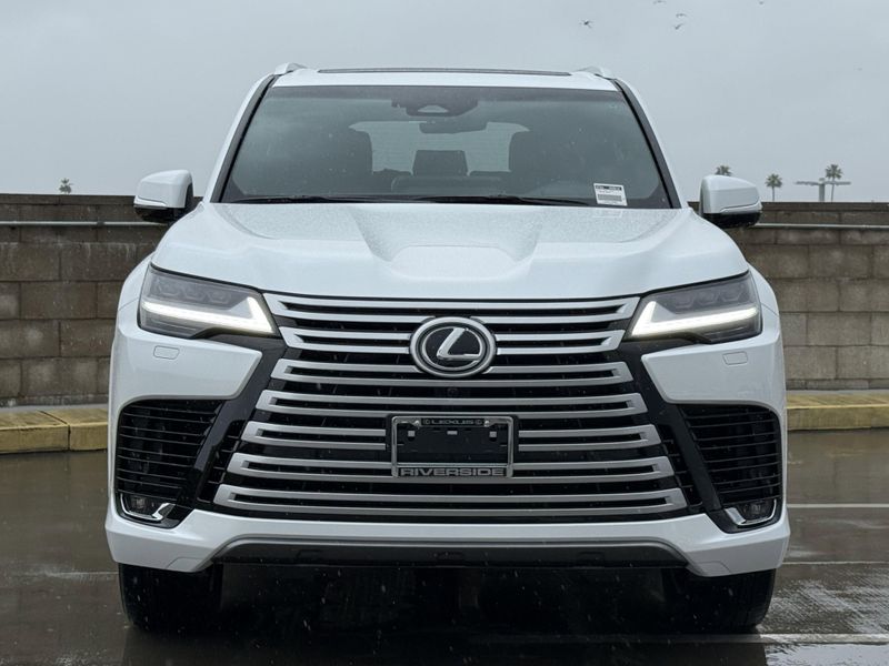 New 2026 Lexus LX 600 LuxuryImage 6
