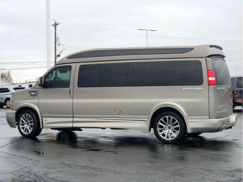 2020 GMC Savana Cargo Image 14