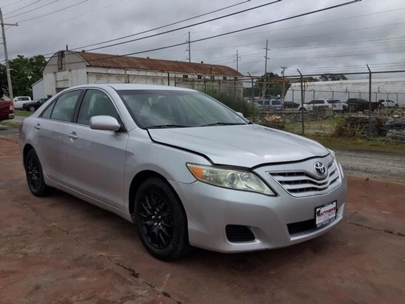 2011 Toyota Camry LEImage 7