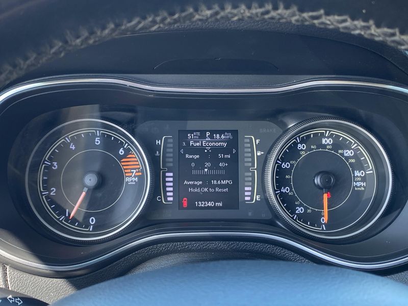 Used 2019 Jeep Cherokee Latitude PlusImage 27