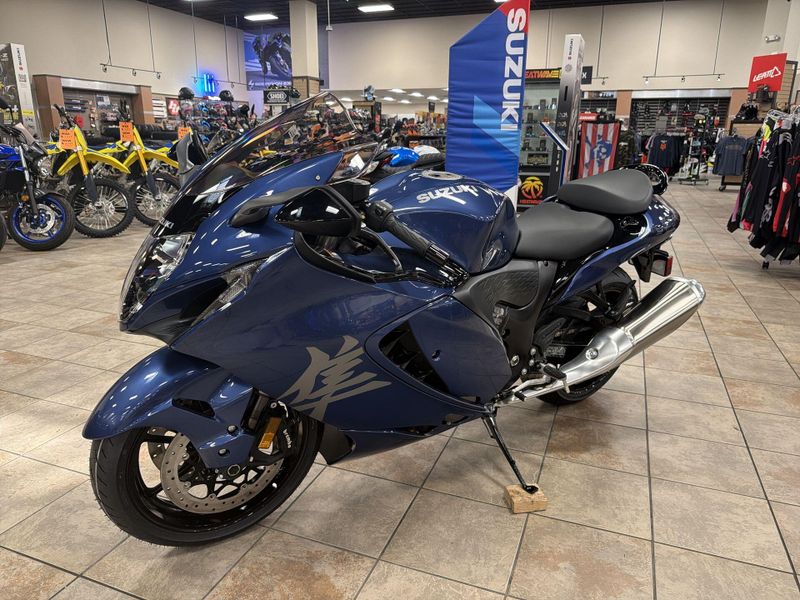 New 2027 Suzuki Hayabusa Image 13