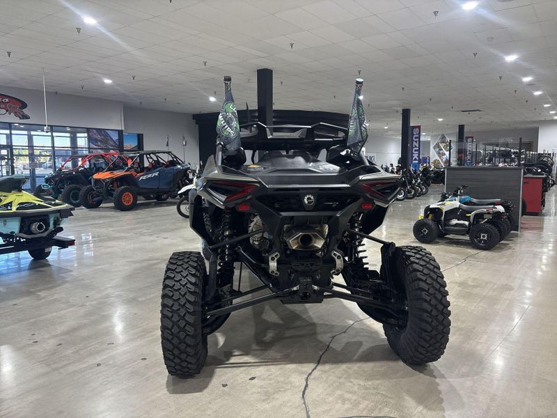 New 2026 Can-Am MAVERICK R MAX X RC WITH SMART-SHOX 999T DCT Image 15