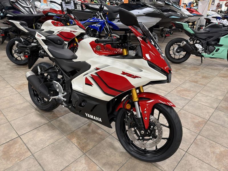 New 2026 Yamaha YZF-R3 ABS CA 70TH ANNIVERSARY EDITION Image 10