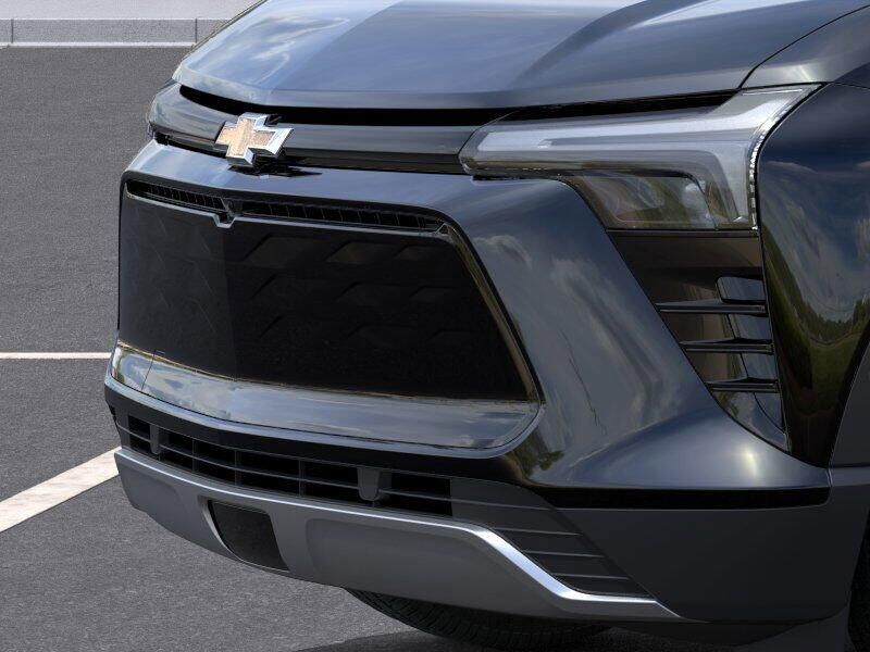 New 2025 Chevrolet Blazer EV FWD LTImage 13