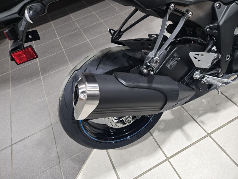 New 2025 Kawasaki NINJA ZX  6R ABS Image 20