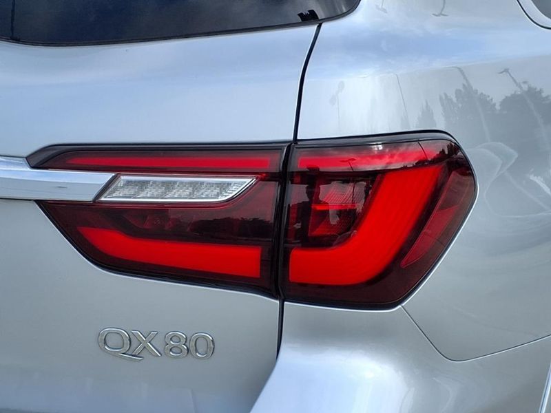 2021 INFINITI QX80 SensoryImage 13