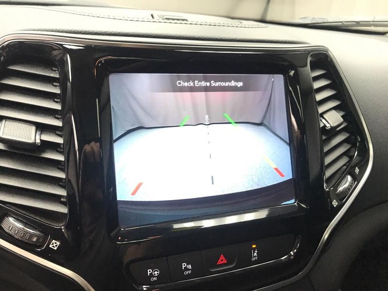 Used 2021 Jeep Cherokee LimitedImage 13