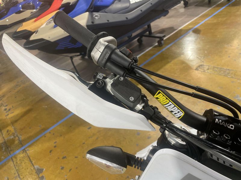 Used 2025 Husqvarna FE501W Image 21
