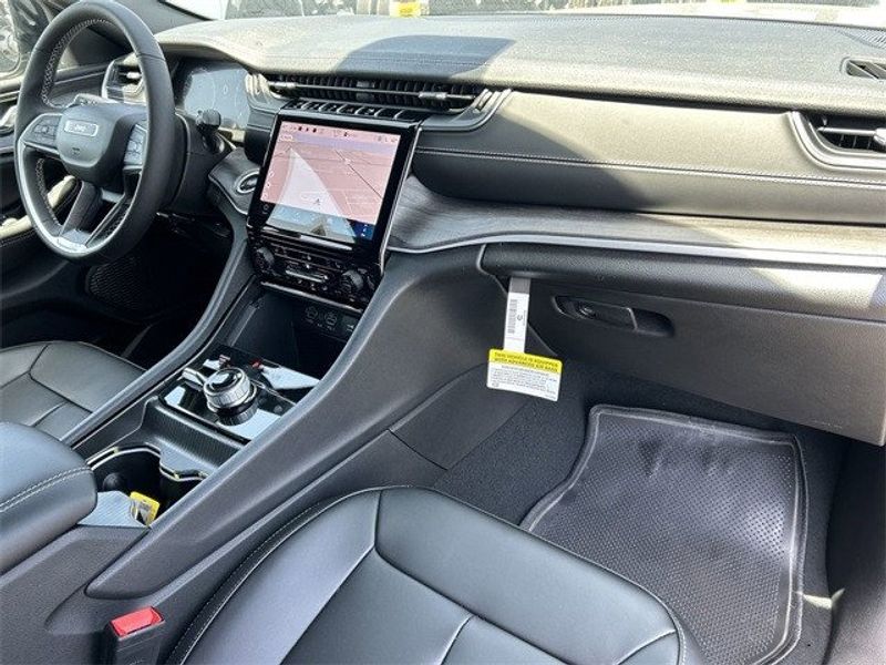 2024 Jeep Grand Cherokee Limited 4x4 in a Baltic Gray Metallic Clear Coat exterior color. McPeek