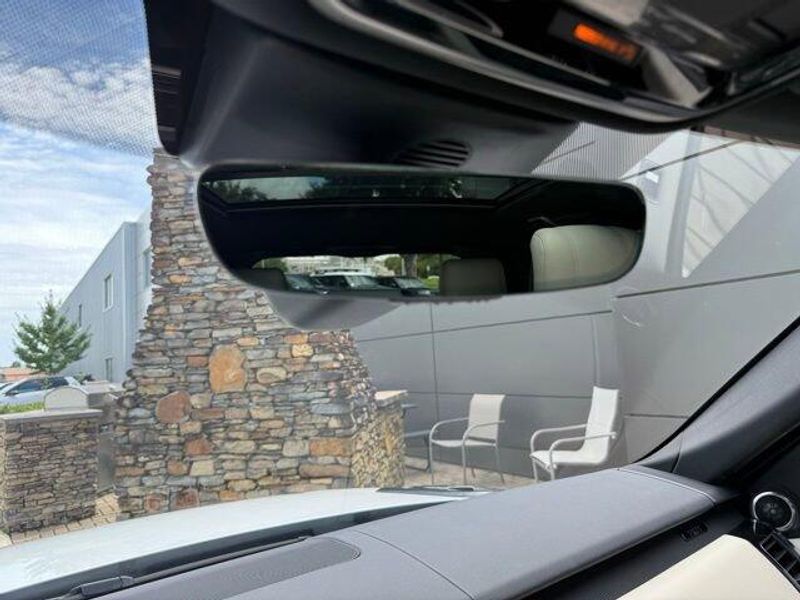 Used 2022 Land Rover Range Rover Sport HST