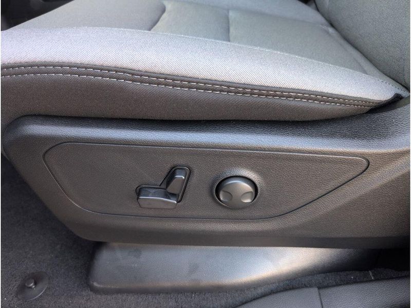 New 2026 RAM 1500 Big Horn Crew Cab 4x4 5