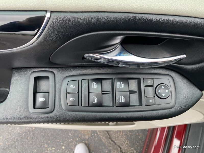 Used 2019 Dodge Grand Caravan SXT