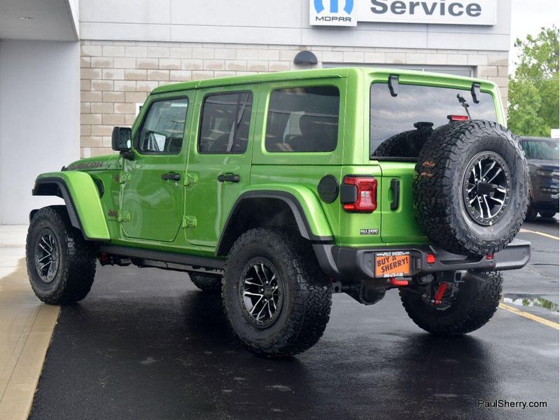 New 2025 Jeep Wrangler 4-door RubiconImage 11
