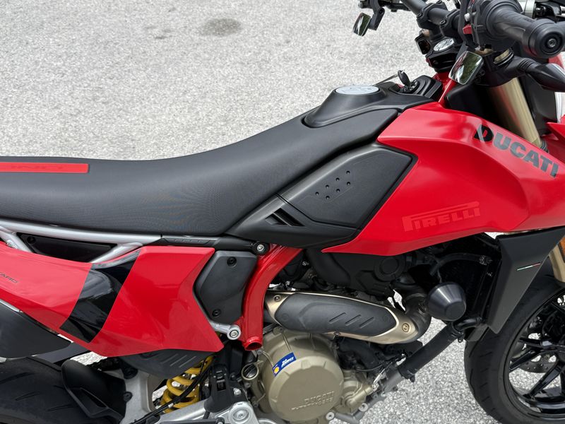 2024 Ducati Hypermotard 698 Mono