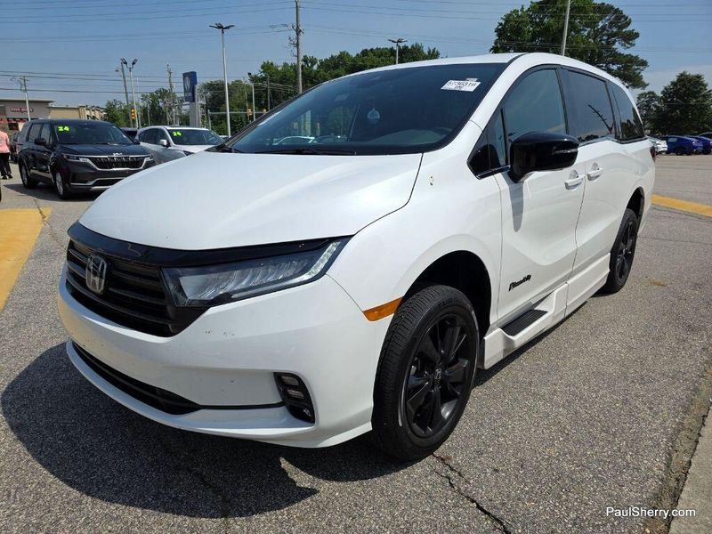 2024 Honda Odyssey SportImage 7