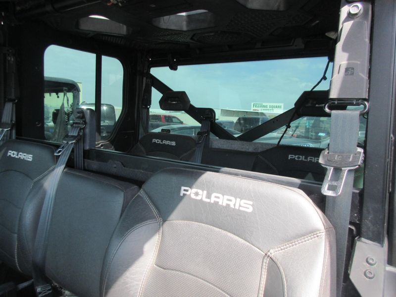 USED 2023 POLARIS RGR CREW XP 1000 NS PREM -AZURE CRYSTAL Image 18