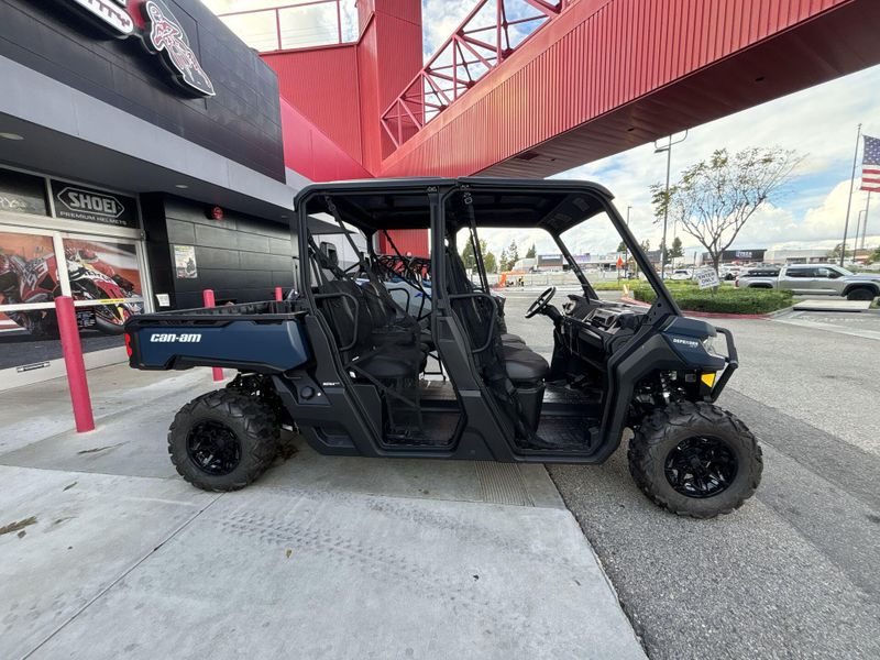 New 2026 Can-Am DEFENDER MAX XT HD9 Image 11