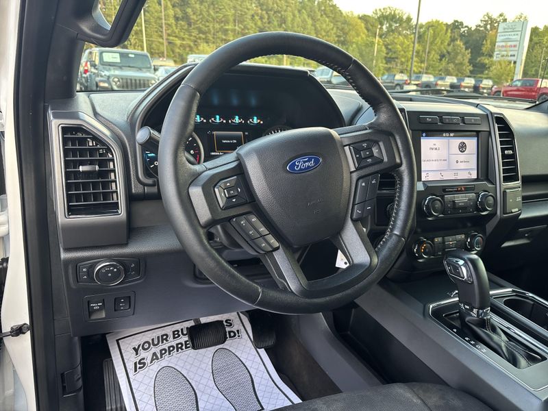 Used 2019 Ford F-150 XLTImage 12