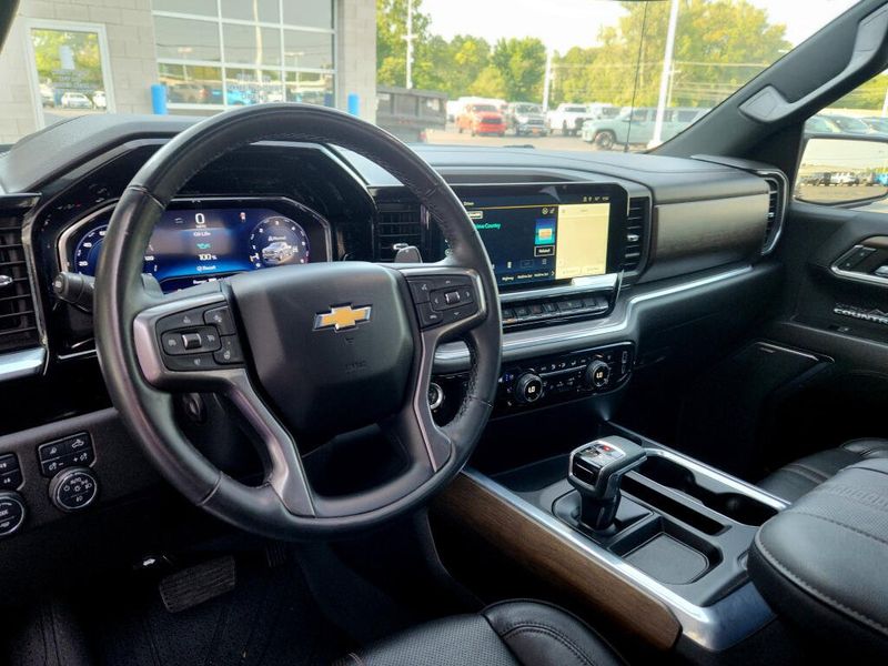 Used 2024 Chevrolet Silverado 1500 High Country