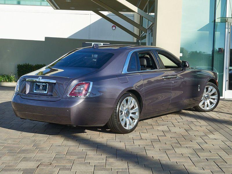 Used 2021 Rolls-Royce Ghost Image 2