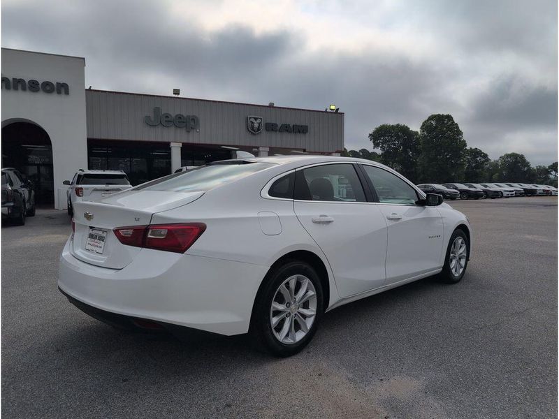 2023 Chevrolet Malibu LTImage 5