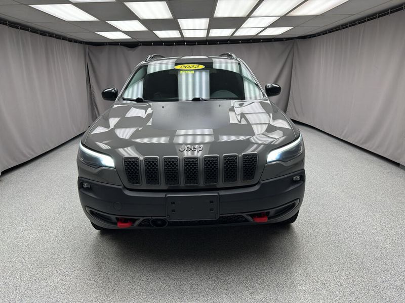 Used 2022 Jeep Cherokee TrailhawkImage 18
