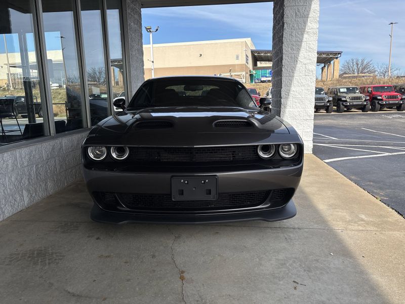 2021 Dodge Challenger SRT8 Hellcat photo 2