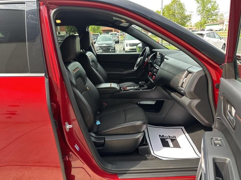 2023 Nissan Pathfinder Rock CreekImage 16