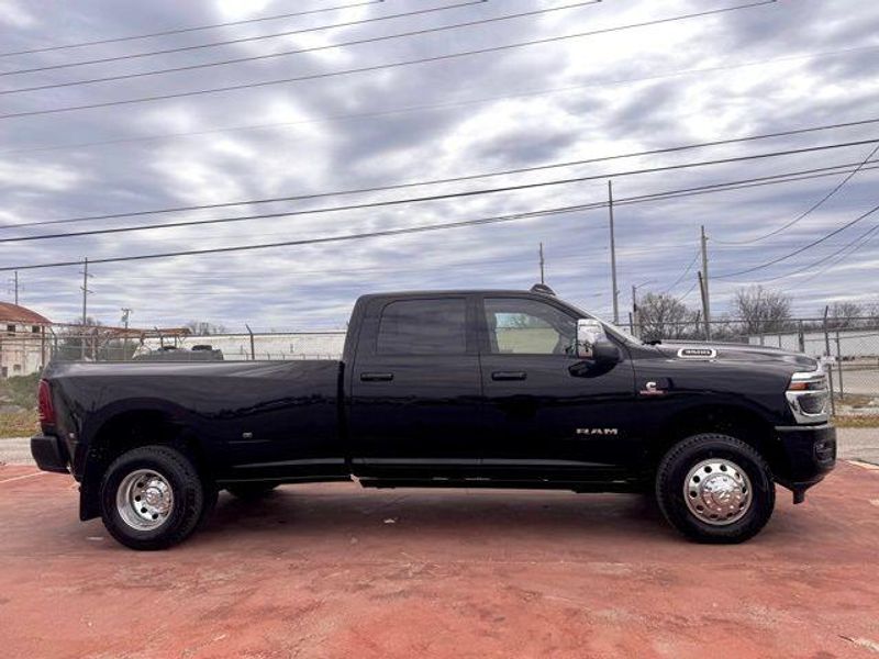 New 2026 RAM 3500 Laramie Crew Cab 4x4 8