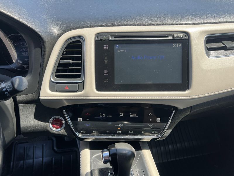 2017 Honda HR-V EX-L NaviImage 15