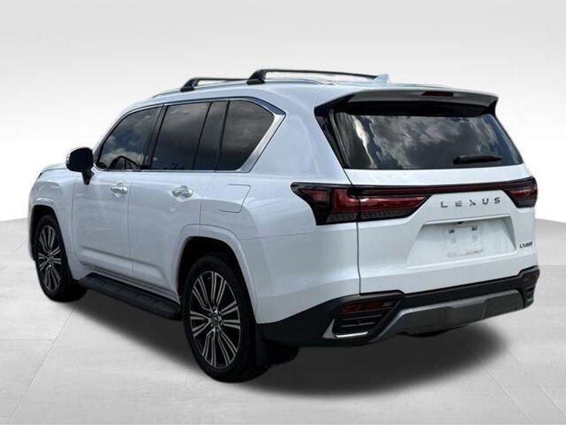 Used 2022 Lexus LX 600 Luxury