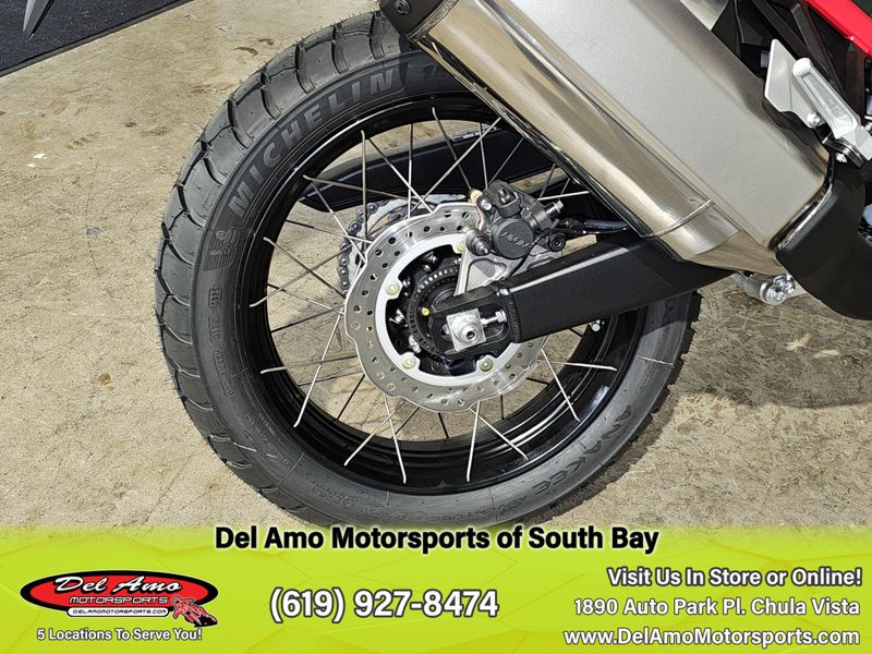 New 2024 Honda AFRICA TWIN Image 6