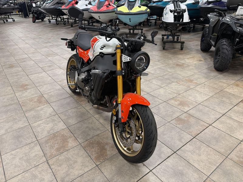 Used 2024 Yamaha XSR900 CA Image 11
