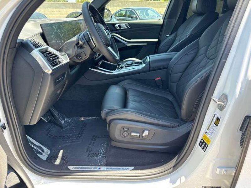 Used 2024 BMW X5 xDrive40iImage 21