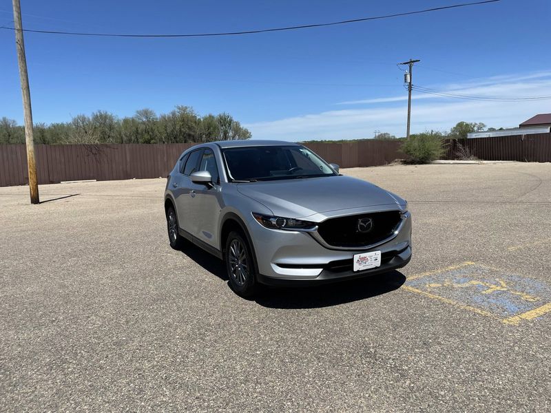 2021 Mazda CX-5 TouringImage 2