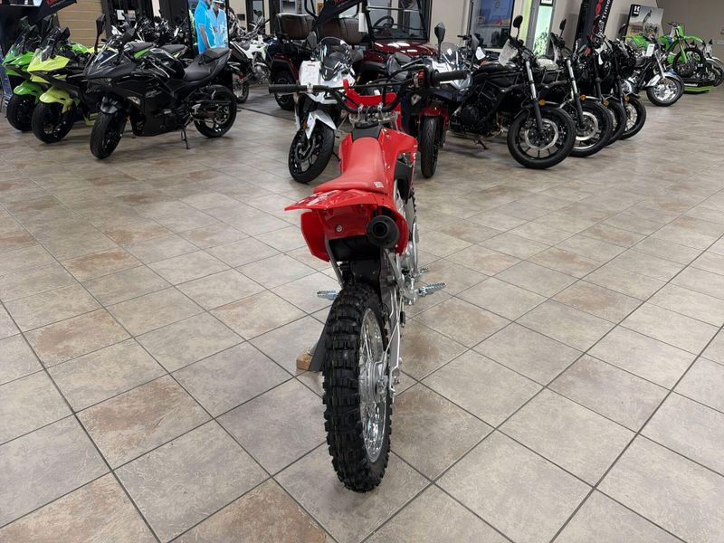 New 2027 Honda CRF125F BIG WHEEL Image 16
