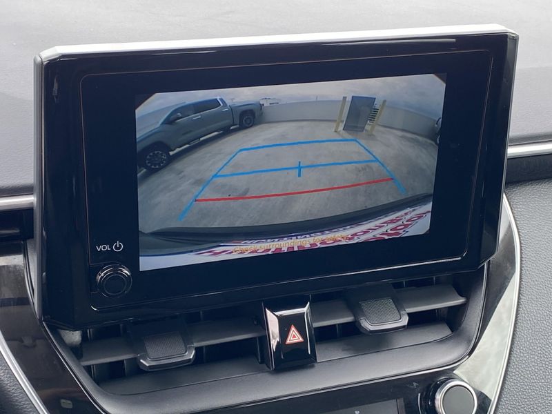2024 Toyota Corolla LEImage 21