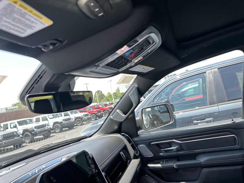 New 2025 RAM 1500 Laramie Crew Cab 4x4 5