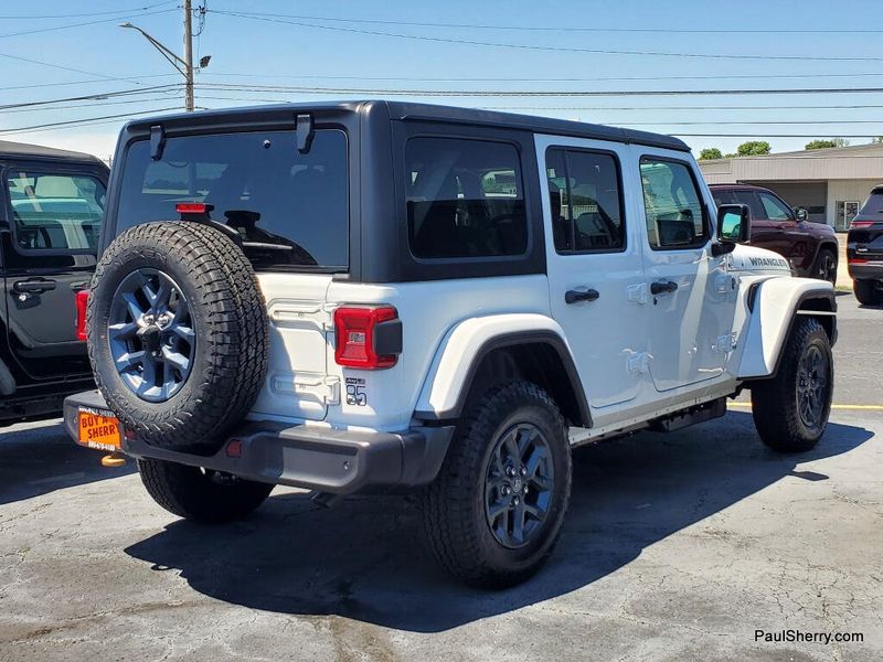 New 2026 Jeep Wrangler 4-door 85th Anniversary Edition