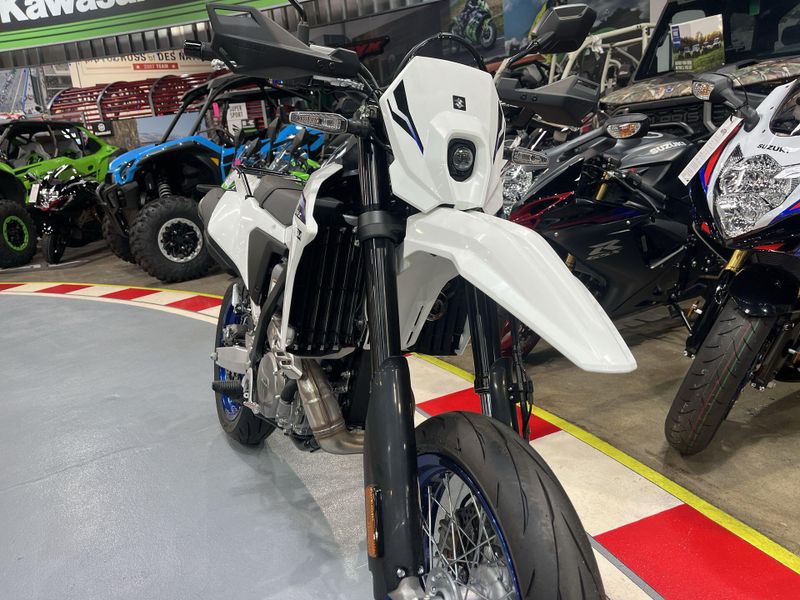 New 2025 Suzuki DR-Z4SM Image 10