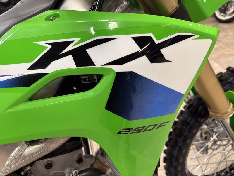 New 2027 Kawasaki KX250F Image 28