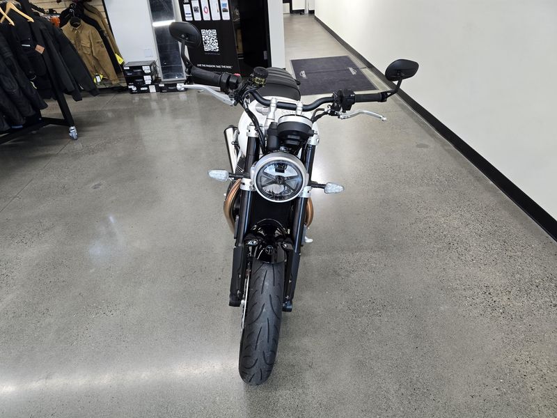 2025 Triumph SPEED TWIN 1200 
