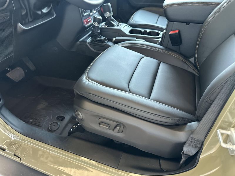 New 2025 Jeep Wrangler 4-door Rubicon 392Image 21