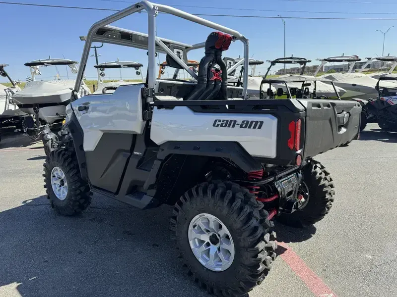 2025 Can-Am DEFENDER X MR HD10 WITH HALF DOORS HYPER SILVER AND LEGION REDImage 3