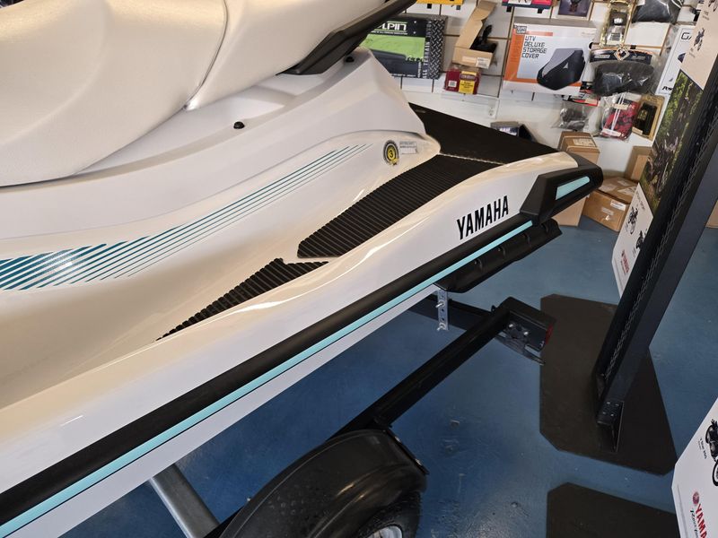 2025 Yamaha VX WHITE Image 8