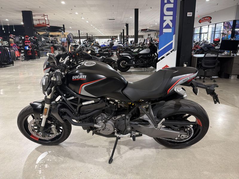 Used 2021 Ducati MONSTER 821 STEALTH Image 14